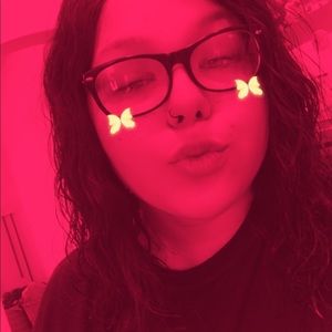 Meet your Posher, Kaila